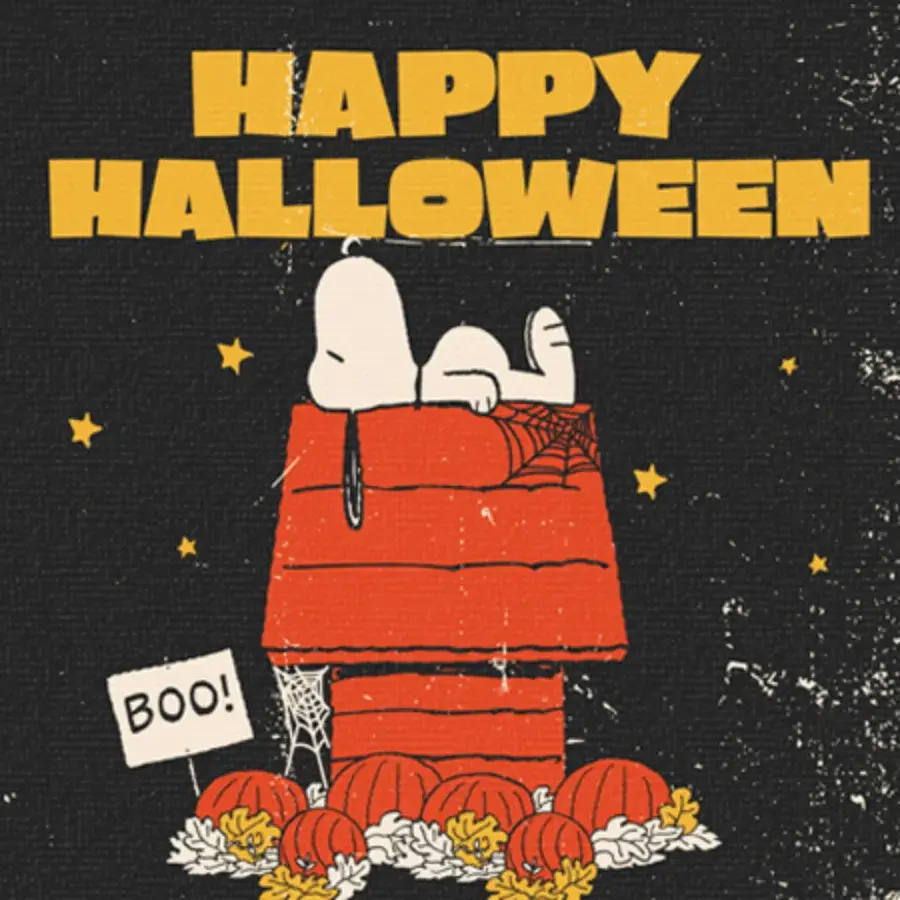 Peanuts | Snoopy Halloween card image